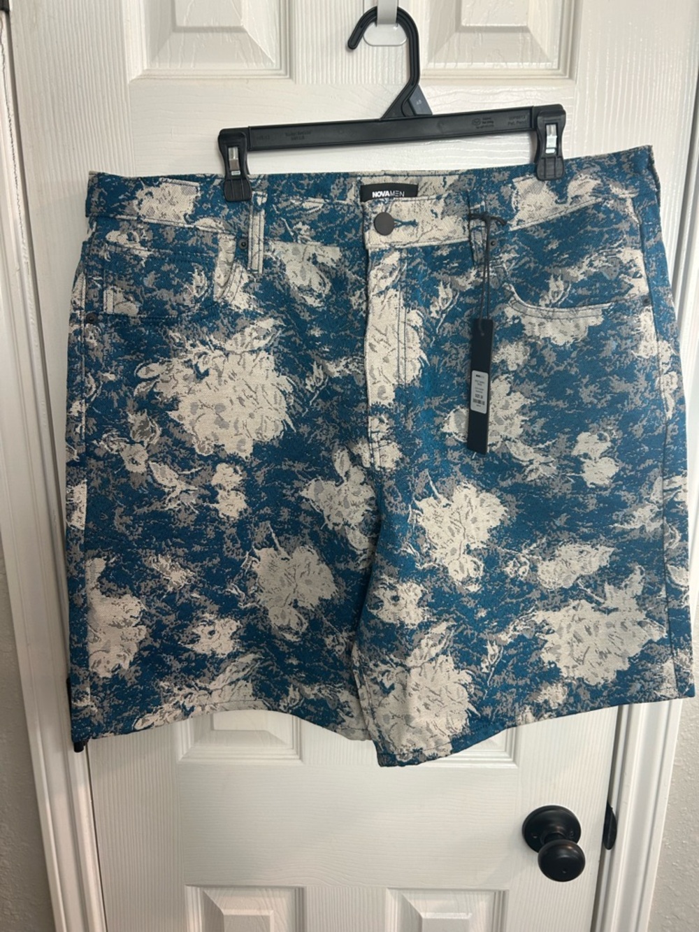 Novamen blue and gray denim like shorts size 38 men new with tags